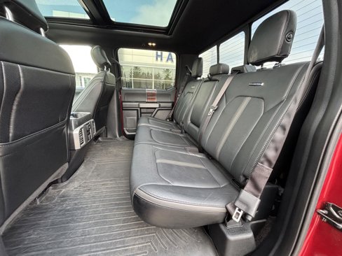 Used 2015 Ford F150 Platinum w/ Equipment Group 701A Luxury image 16