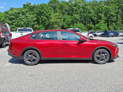 New 2025 Kia K4 LXS image 8