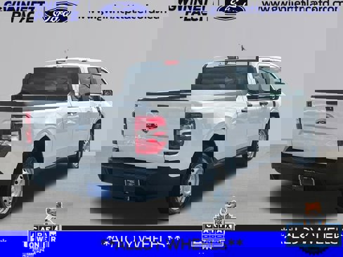 Used 2022 Ford Maverick XL image 5
