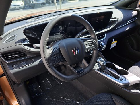 New 2025 Buick Envista Preferred image 19