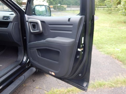 Used 2014 Honda Ridgeline SE image 19