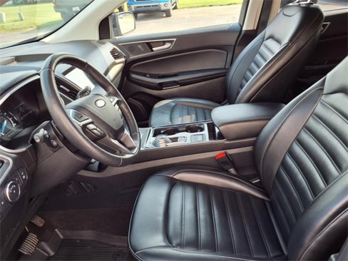 Used 2020 Ford Edge SEL w/ Convenience Package image 11