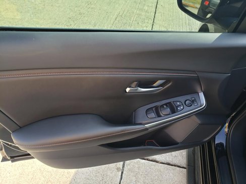 Certified 2021 Nissan Sentra SR image 16