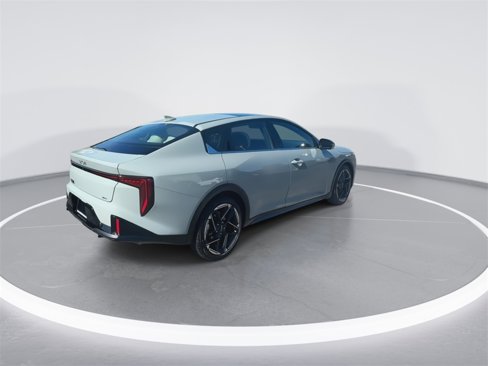 New 2025 Kia K4 GT-Line image 8