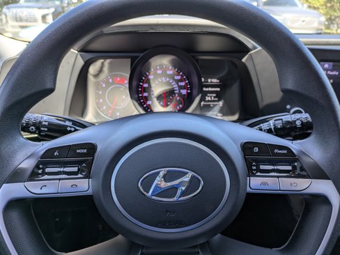 Certified 2023 Hyundai Elantra SEL w/ Cargo Package image 20