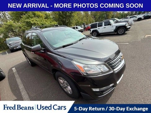 Used 2014 Chevrolet Traverse LS w/ LPO, 'HIT The Road' Package image 8