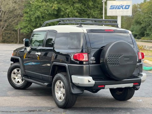 Used 2008 Toyota FJ Cruiser 4WD image 6