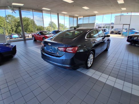 Used 2020 Chevrolet Malibu LT image 5