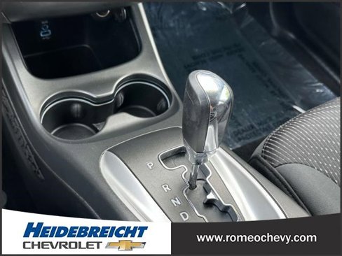Used 2018 Dodge Journey SE image 28