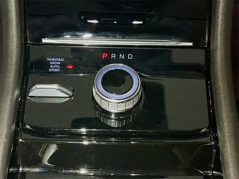 Certified 2022 Jeep Grand Cherokee Limited w/ Luxury Tech Group II image 14