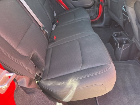 Used 2019 Jeep Wrangler Unlimited Sport image 23