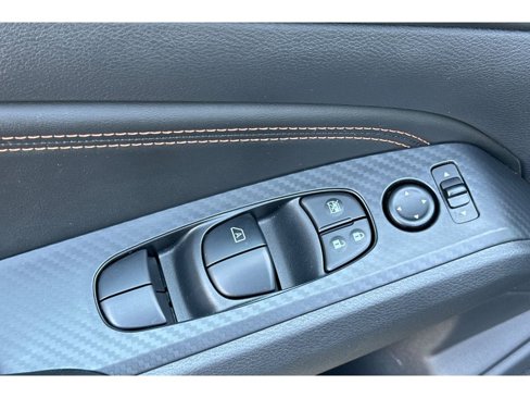 Used 2019 Nissan Altima 2.5 SR image 11