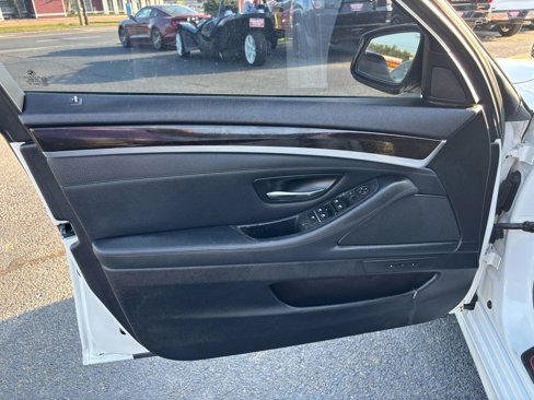 Used 2011 BMW 535i Sedan image 23