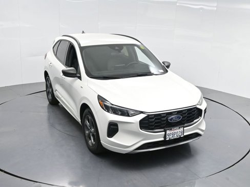Used 2024 Ford Escape ST-Line w/ Equipment Group 301A image 31