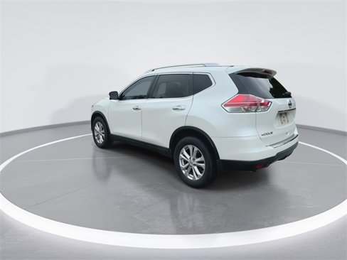 Used 2016 Nissan Rogue SV w/ SV Premium Package image 6