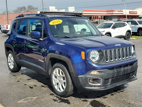 Used 2018 Jeep Renegade Latitude w/ Cold Weather Group image 3