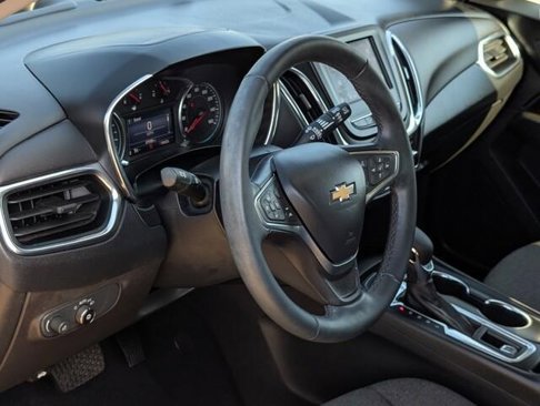Used 2023 Chevrolet Equinox LT image 26