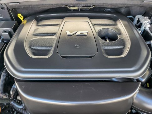 Used 2018 Jeep Grand Cherokee Trailhawk w/ Trailhawk Luxury Group image 24