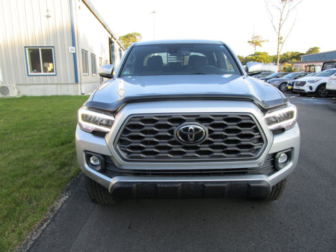 Used 2022 Toyota Tacoma TRD Off-Road image 8