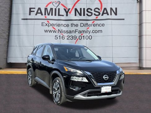 Certified 2023 Nissan Rogue SV image 1