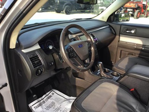 Used 2015 Ford Flex SEL image 12
