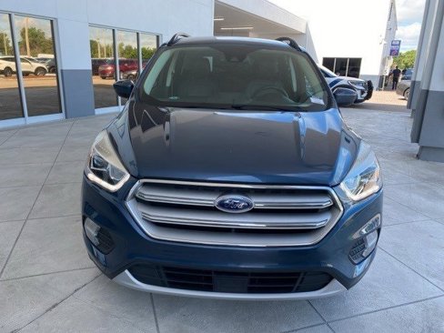 Certified 2018 Ford Escape SEL w/ Ford Safe & Smart Package image 3