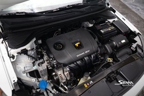 Used 2018 Hyundai Elantra SE image 22
