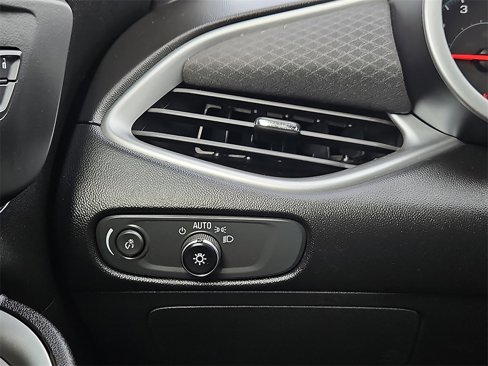 Used 2023 Chevrolet Malibu LT image 22
