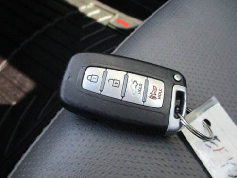 Used 2011 Hyundai Sonata Limited w/ Navigation Pkg 5 image 41