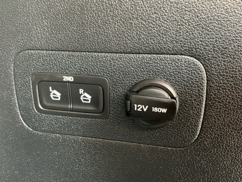 Used 2020 Hyundai Santa Fe SEL w/ Convenience Package image 22