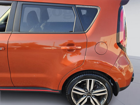 Used 2018 Kia Soul ! w/ Tech Package image 4