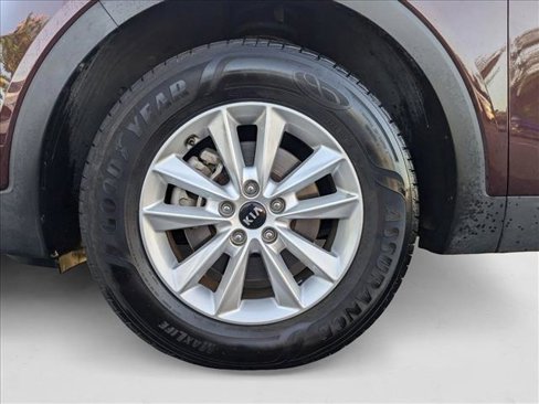 Used 2020 Kia Sorento LX w/ LX I4 Convenience Package image 20