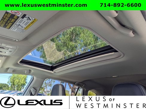 Used 2013 Toyota RAV4 Limited image 16