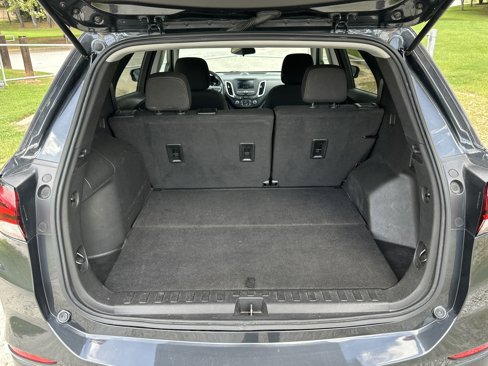 Used 2023 Chevrolet Equinox LT image 18