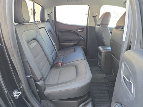 Used 2017 GMC Canyon SLE w/ All Terrain X Package image 16