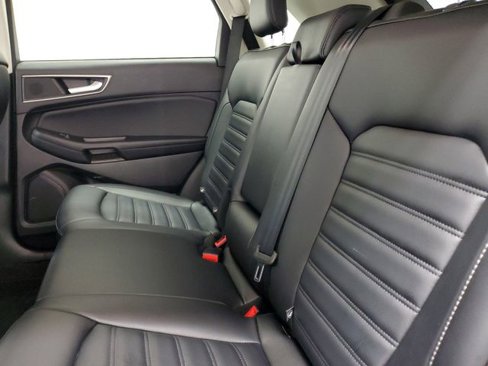 Used 2024 Ford Edge SEL image 11
