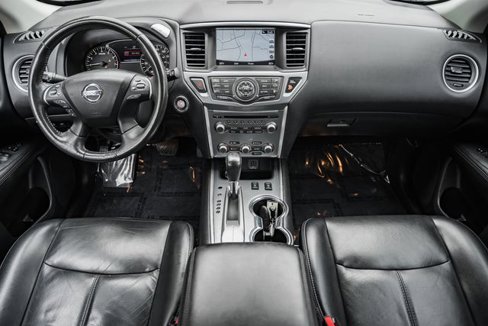 Used 2018 Nissan Pathfinder SL w/ Cargo Package image 23