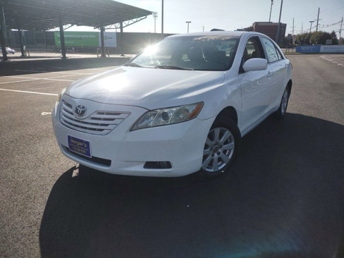 Used 2007 Toyota Camry XLE image 1