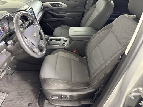 Used 2021 Chevrolet Traverse LT image 7