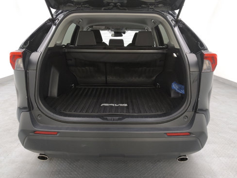 Used 2022 Toyota RAV4 XLE image 29
