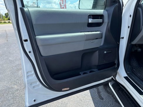 Used 2011 Toyota Sequoia Limited image 19
