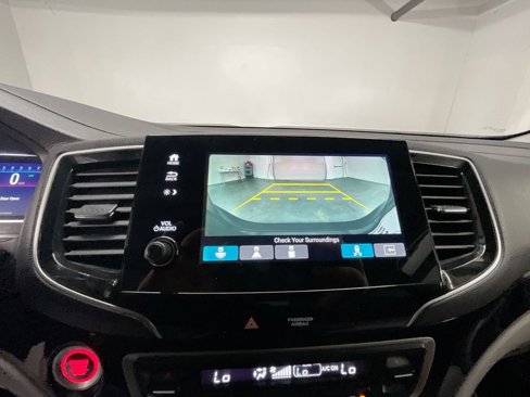 Used 2021 Honda Pilot Touring image 15