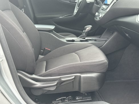 Used 2024 Chevrolet Malibu LT image 13
