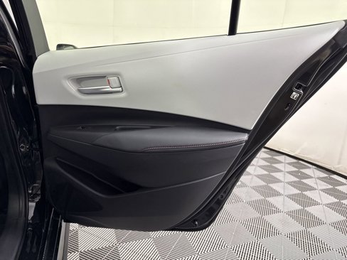 Used 2023 Toyota Corolla SE image 14