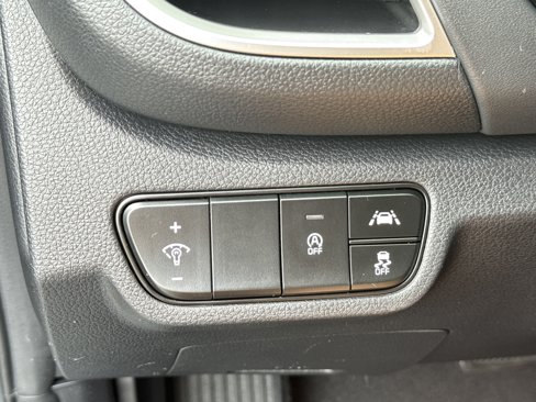 Used 2022 Kia Seltos SX w/ Sunroof Package image 39