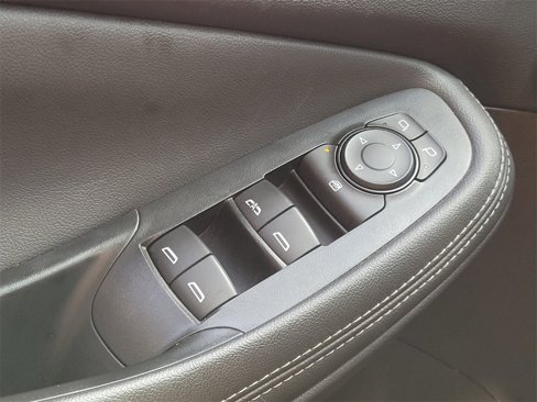 Used 2024 Buick Encore GX Sport Touring image 31
