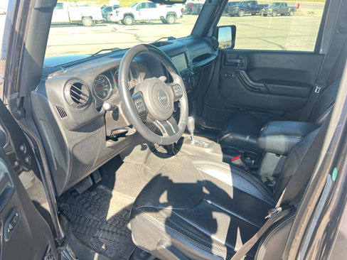Used 2017 Jeep Wrangler Unlimited Sahara image 15