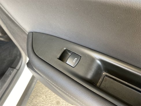 Used 2023 Chevrolet Blazer LT image 33