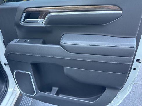Certified 2025 Chevrolet Silverado 1500 LT image 14