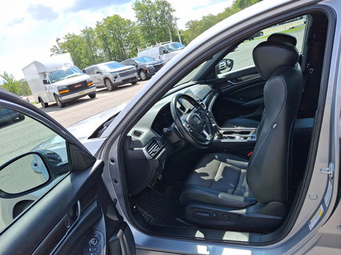 Used 2021 Honda Accord Sport image 13